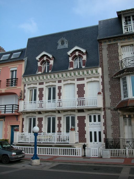 Maison, dite La Picarde puis La Trière