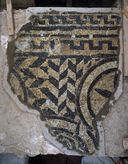 Eléments d'un revêtement de sol (mosaïque) : motif géométrique