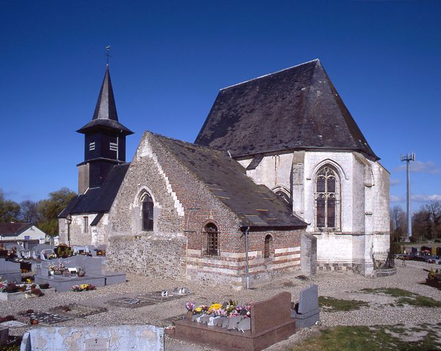 Eglise paroissiale Saint-Jean-Baptiste de Favières et son cimetière