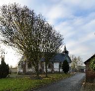 Église paroissiale Saint-Firmin de Tully et ancien cimetière