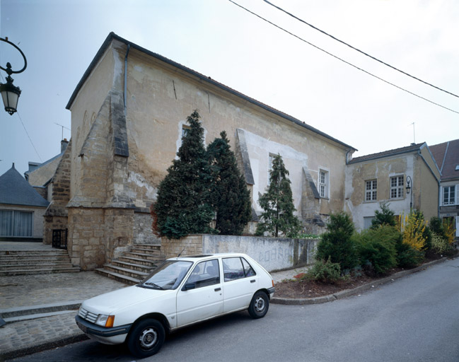 Ancienne chapelle Sainte-Marie-Madeleine de Château-Thierry, devenue prison, puis bibliothèque et école maternelle