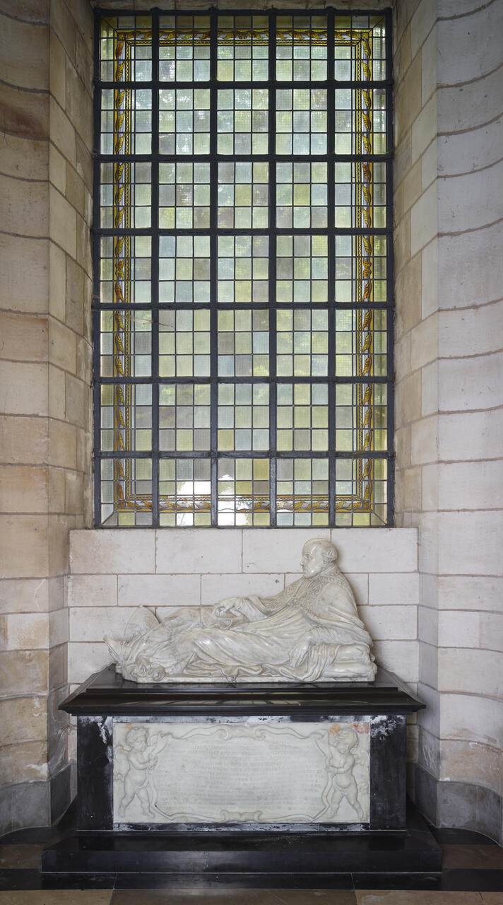 Gisant de Philippe de Caverel