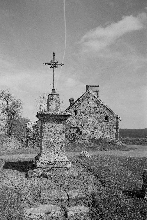 Croix de chemin dite Croix de la Fédération