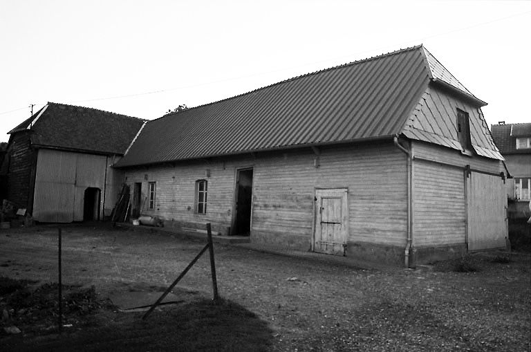 Ancienne ferme, actuellement remise