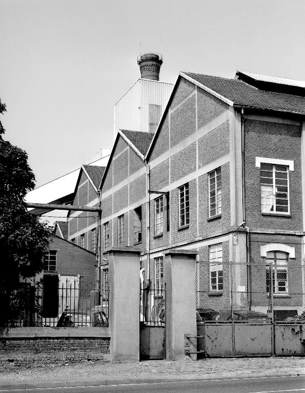 Ancienne sucrerie dite Société des anciennes sucreries de la Cie de Fives Lille, puis Société des Raffineries Say, puis Béghin Say (vestiges)