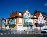 Maisons à plusieurs logements et boutiques, dites Sam Soury et Lah-Tuh-Vuh