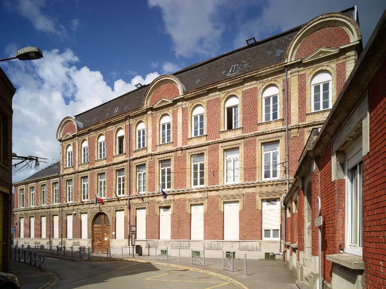 Institution (collège et école de mécanique agricole) Notre-Dame des Anges (actuellement école maternelle, collège et lycée Notre-Dame des Anges)