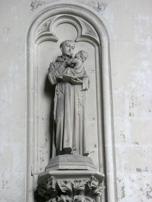 Deux statues (chapelle du Calvaire) : saint Antoine de Padoue ; saint Jérôme