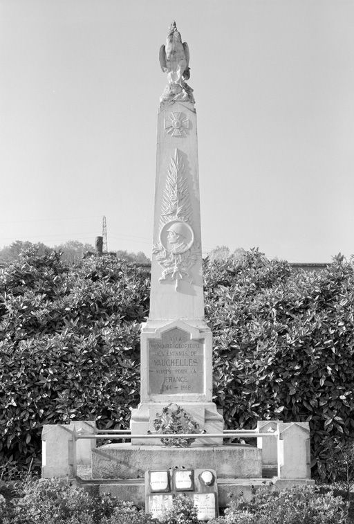 Monument aux morts de Vauchelles