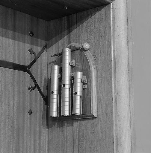 Instrument de musique liturgique dit cloche tube de sacristie