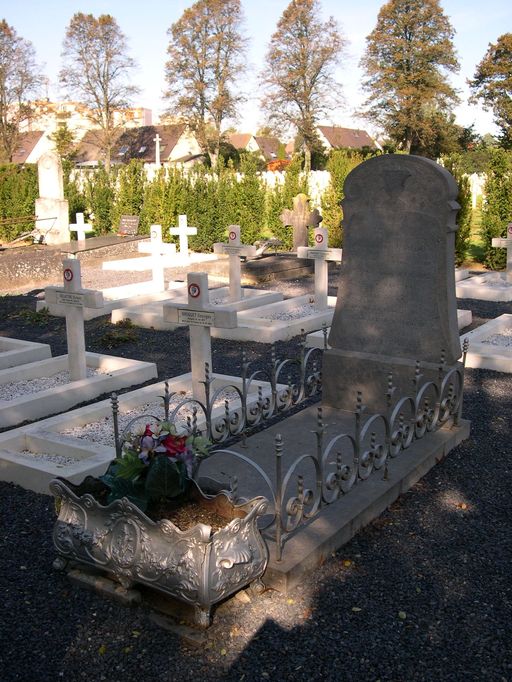 Plaine des militaires rapatriés du cimetière Saint-Pierre d'Amiens