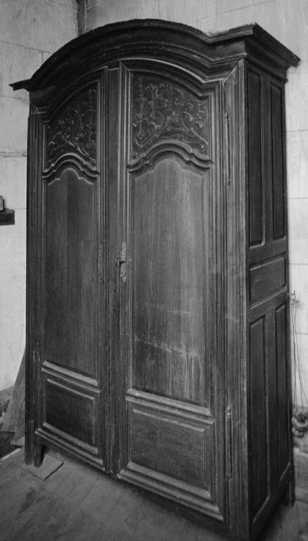 Armoire