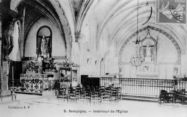 Église paroissiale et ancien cimetière de la Nativité-de la-Vierge de Sempigny