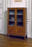 Armoire-bibliothèque (armoire vitrée)