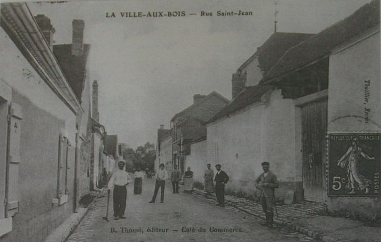 Le village de La Ville-aux-Bois-lès-Pontavert