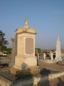 Tombeau (cippe) de la famille Crignier-Mongrenier