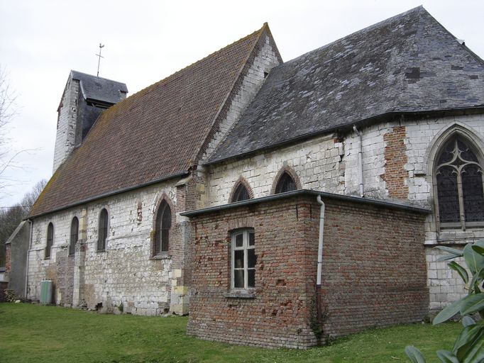 Eglise paroissiale Saint-Honoré de Port-le-Grand et ancien cimetière