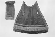Deux robes pourpres pour la statue de Notre-Dame de Boulogne