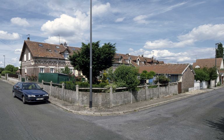 Ancienne cité ouvrière des établissements Defrance à Pont-Sainte-Maxence