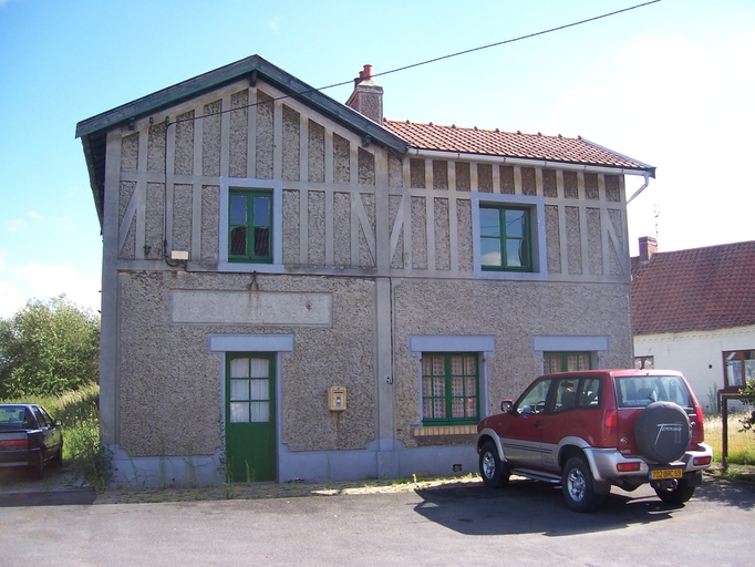 Ancienne gare de Beuvry-la-Forêt