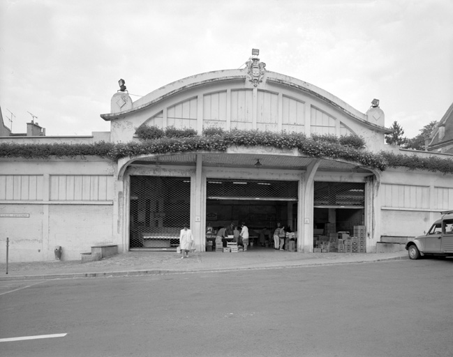 Halle, marché couvert