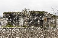 Casemate à personnel et casemate à mitrailleuse 181