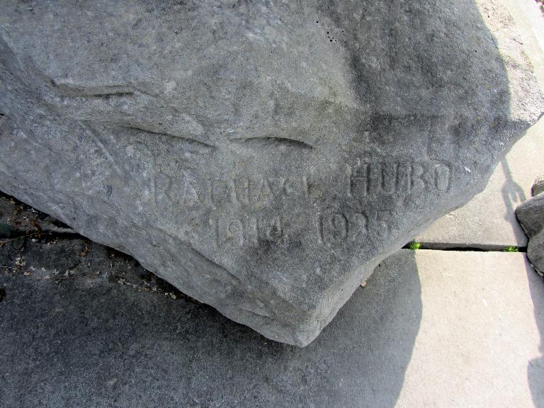Tombeau de la famille Saint-Hubo