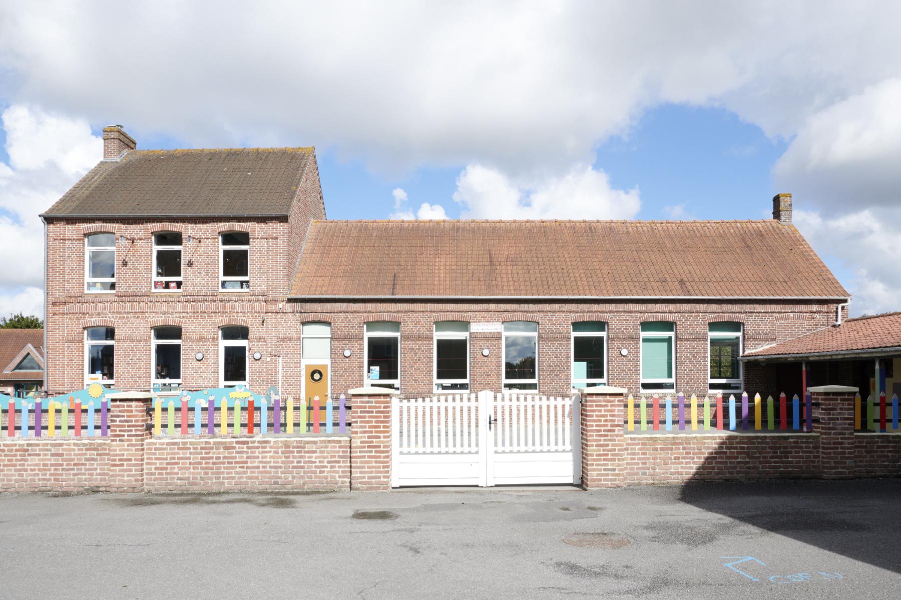 École et médiathèque de Noordpeene