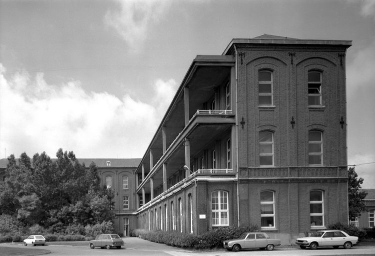 hôpital marin dit hôpital Napoléon, puis grand hôpital maritime