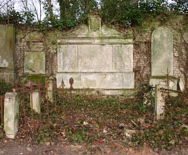 Tombeau (stèle funéraire) des familles Vasseur-Penet et Penet-Vasseur