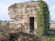 Observatoire casematé et casemate à mitrailleuse 100