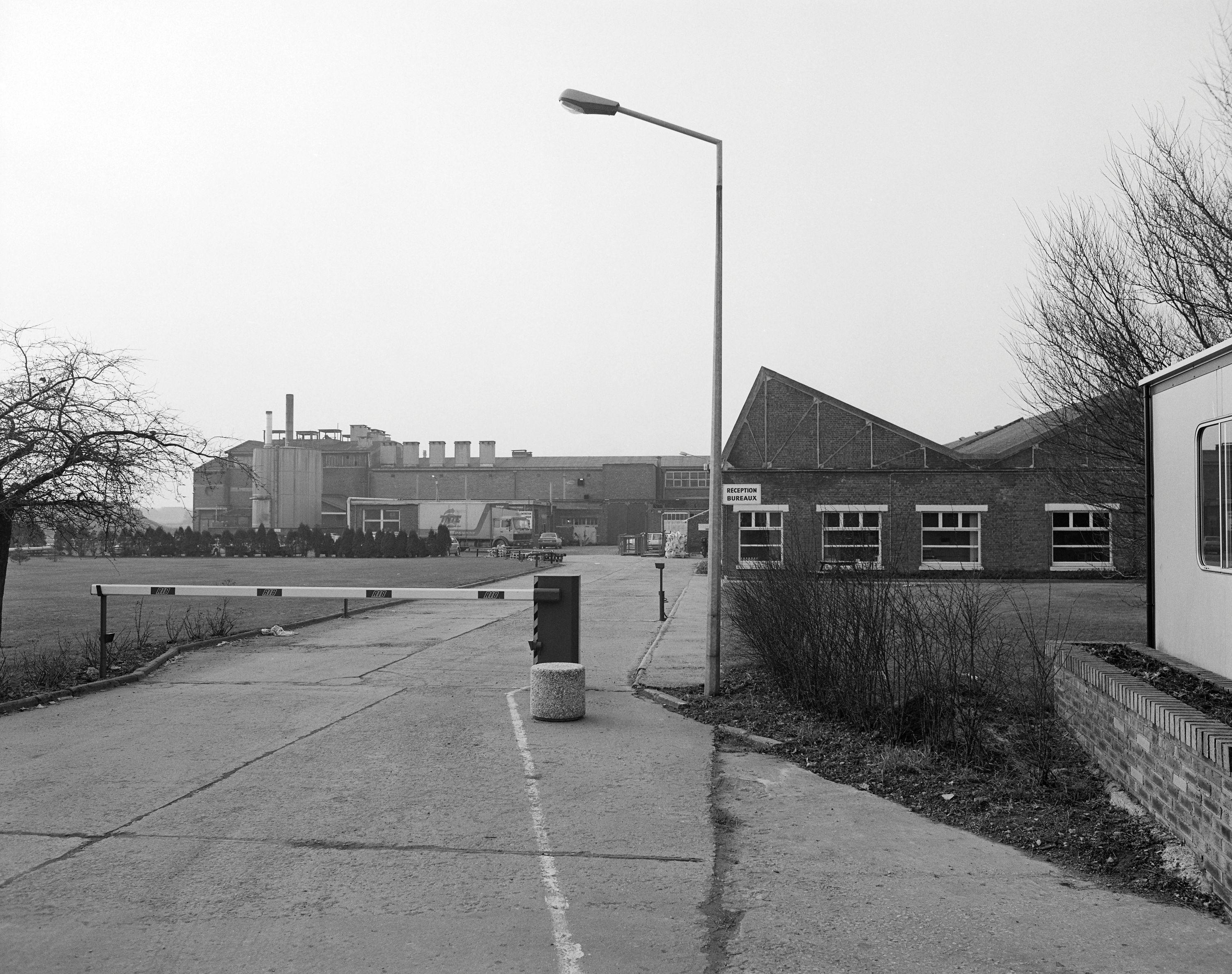 Tissage et usine de blanchiment Delecaille, puis usine de teinturerie Flandres Ennoblissement et usine de confection Molinel