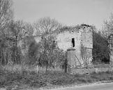 Ancien manoir de Mondescourt (vestiges)