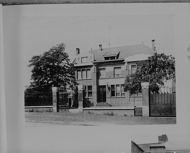 Immeuble de bureaux de la Société Eau et Force