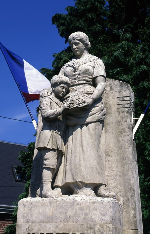 Groupe sculpté (grandeur nature) : La Veuve et l'orphelin