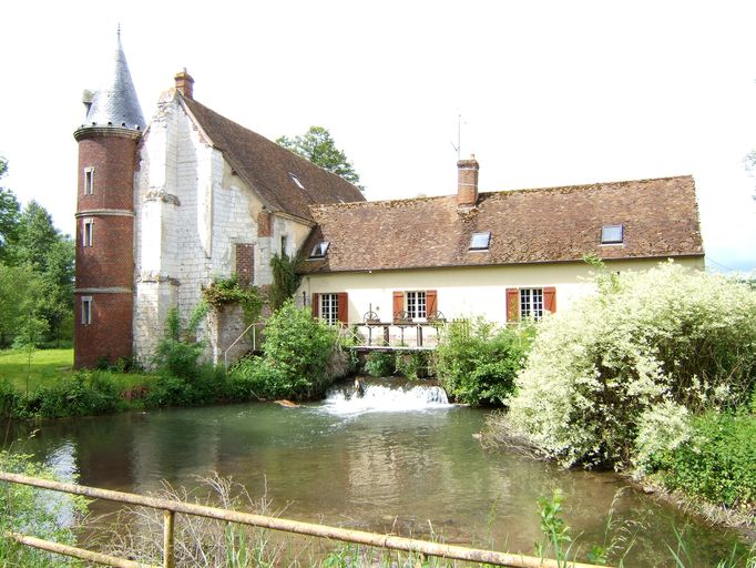 Ancien moulin à blé, à foulon, à huile de la Mie au Roy, puis usine génératrice d'énergie