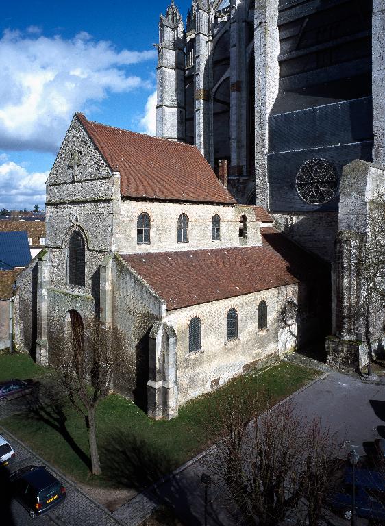 Ancienne cathédrale Saint-Pierre de Beauvais, puis église paroissiale Notre-Dame de la Basse-Œuvre