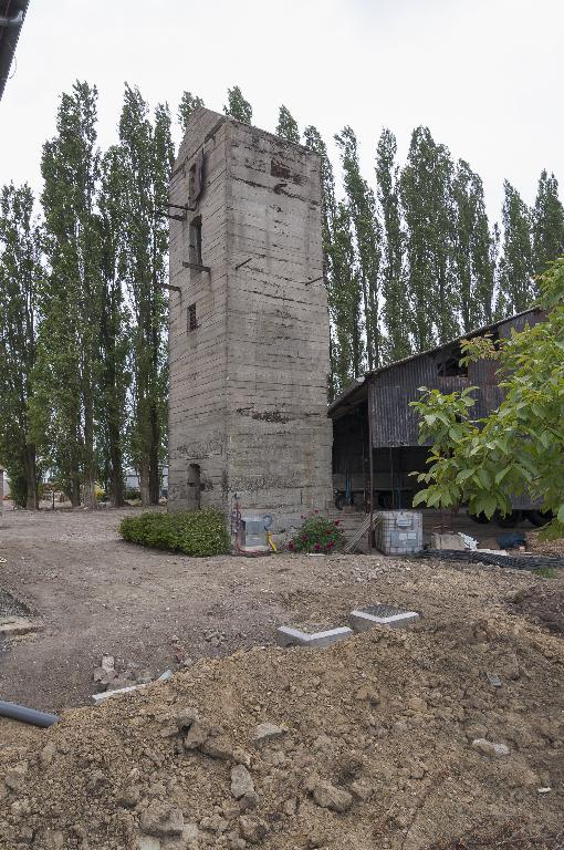 casemates et observatoire casematé (ferme de la Hutte)