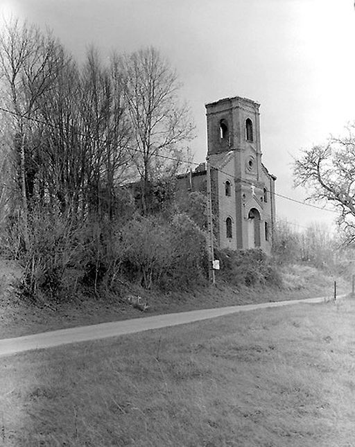 Chapelle Saint-Joseph à Iviers (vestiges)