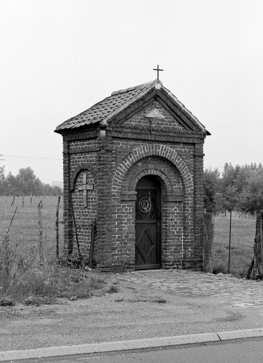 Oratoire de la Vierge à Cantraine