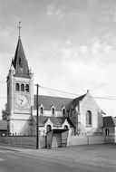 Église paroissiale et cimetière Notre-Dame de Pontoise-lès-Noyon