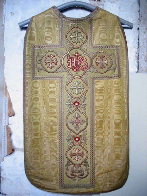 Chasuble (ornement doré)