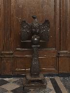 Aigle-lutrin