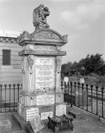 Tombeau (stèle funéraire) de la famille Rocq