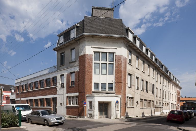 Ancien hôpital marin dit hôpital Pasteur ou Oeuvre des Petits allongés, puis Fondation franco-américaine, actuellement école professionnelle d'infirmières dite institut de formation en soins infirmiers