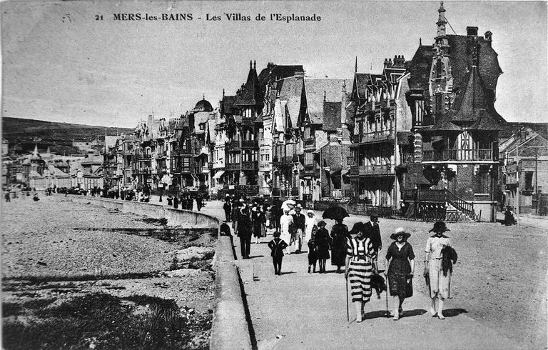 Le front de mer de la station balnéaire de Mers-les-Bains