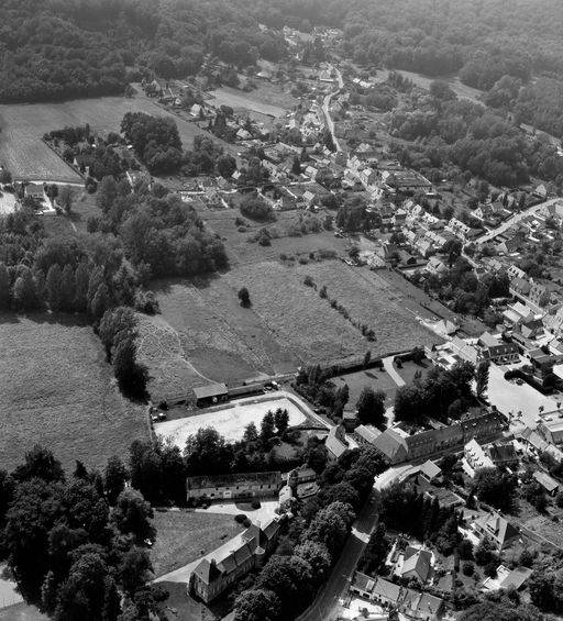 Ancien moulin à farine, puis usine de matériel optique Colmont puis Deraisme