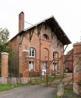 Ancien atelier de peinture sur verre Bazin-Latteux, aujourd'hui maison