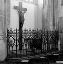 clôture des fonts baptismaux (haute, à battant), style néo-gothique