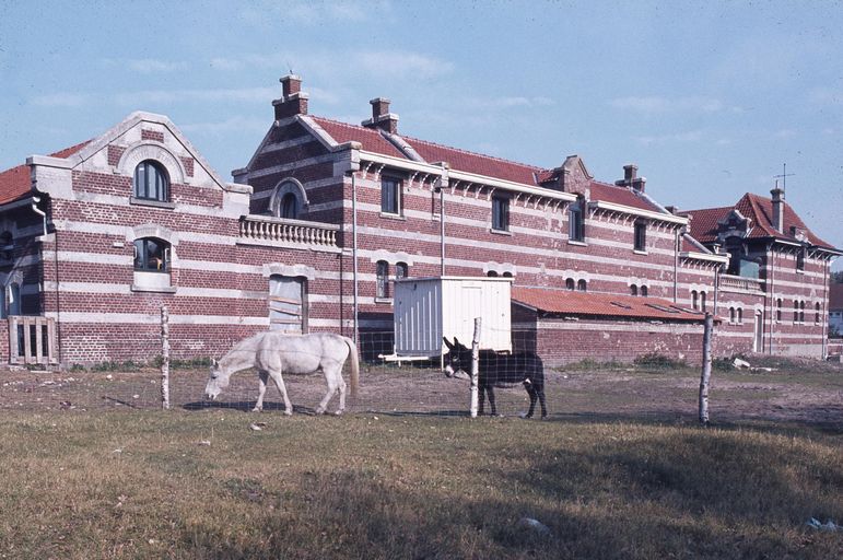 Ancienne ferme du sanatorium de Zuydcoote, dite ferme Nord.